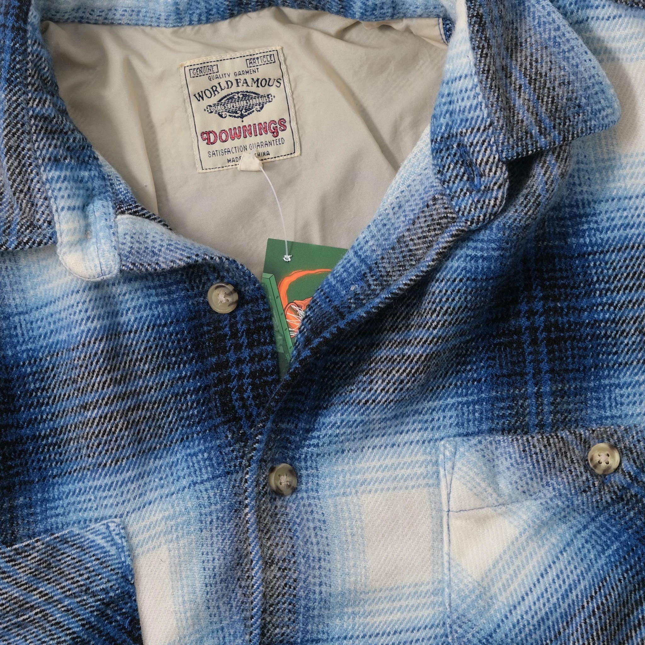 None Vintage Flannell Shirt Small – Bild 2