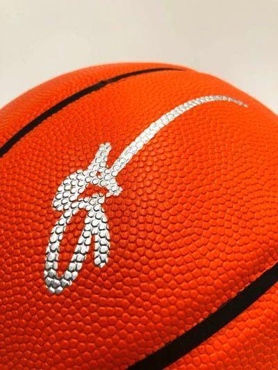 ALLEN IVERSON Basketball Showcase (Philadelphia 76ers) Signierter Basketball, Game Ball Series – Bild 2