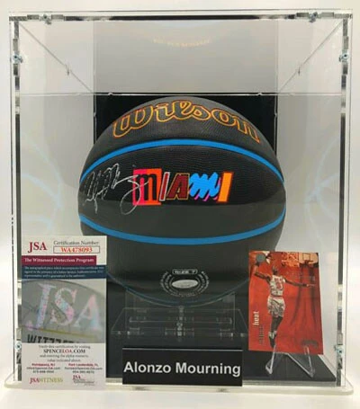 ALONZO MOURNING Basketball Showcase (Miami Heat) Signierter Basketball, City Edition Miami Heat