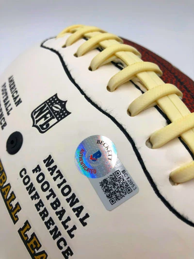 BEN ROETHLISBERGER Football Showcase (Pittsburgh Steelers) Signierter Football, The Duke Football – Bild 3