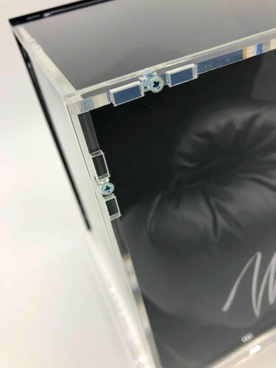 MIKE TYSON Boxing Showcase, Boxhandschuh (Everlast) Schwarz – Bild 2