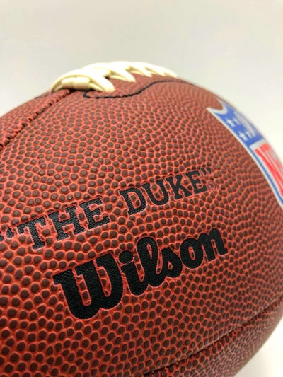 DEION SANDERS Football Showcase (Dallas Cowboys) Signierter Football, The Duke Football – Bild 11