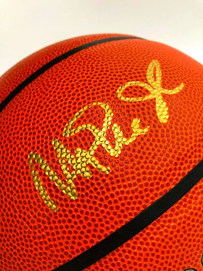 MAGIC JOHNSON Basketball Showcase (Los Angeles Lakers) Signierter Basketball, Wilson Authetic – Bild 2