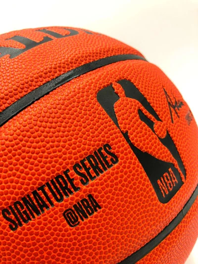 MANU GINOBILI Basketball Showcase (San Antonio Spurs) Signierter Basketball, Signature Series – Bild 10