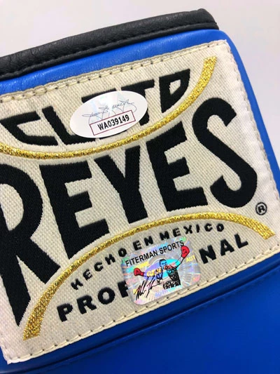 MIKE TYSON Boxing Showcase, Boxhandschuh (Cleto Reyes) Blue Glove – Bild 3
