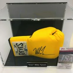 MIKE TYSON Boxing Showcase, Boxhandschuh (Cleto Reyes) Yellow Glove