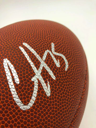 CLYDE EDWARDS-HELAIRE (Kansas City Chiefs) Signierter Football, NFL Super Grip Cover – Bild 2