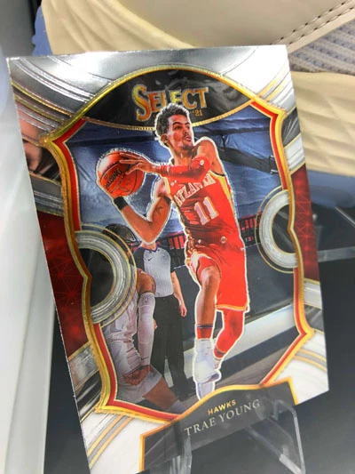 TRAE YOUNG Basketball Showcase (Atlanta Hawks) Signierter Basketball-Schuh, Adidas LightStrike L – Bild 6