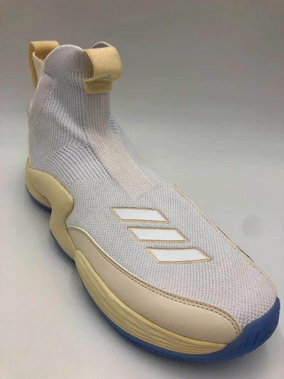 TRAE YOUNG Basketball Showcase (Atlanta Hawks) Signierter Basketball-Schuh, Adidas LightStrike R – Bild 9